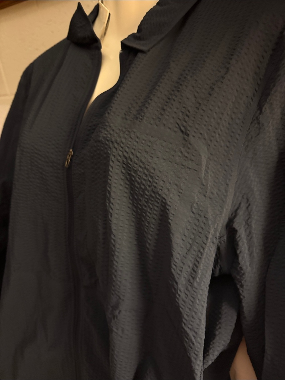 Lululemon - Picture 4 of 7